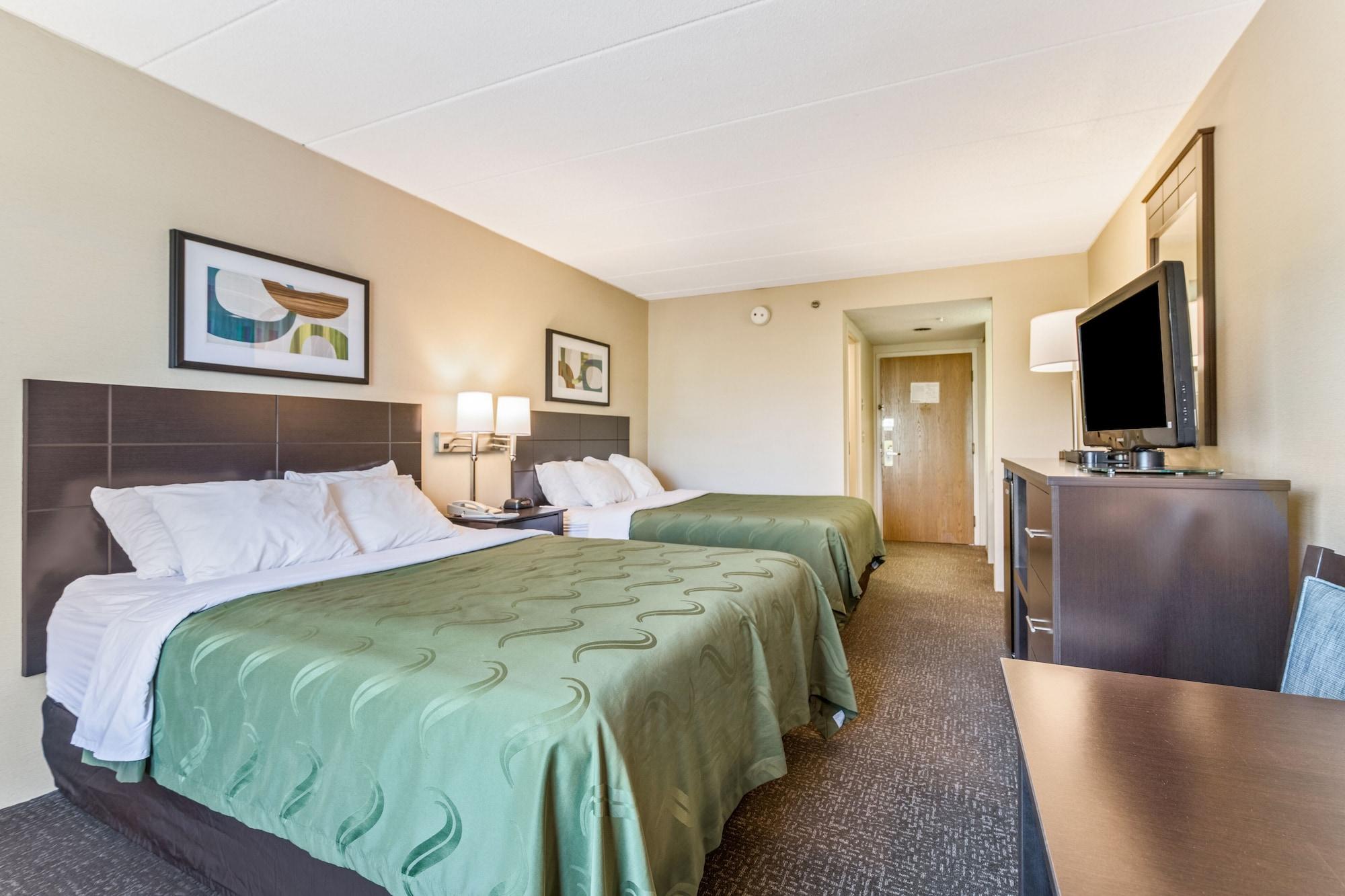 פורטסמות' Quality Inn מראה חיצוני תמונה