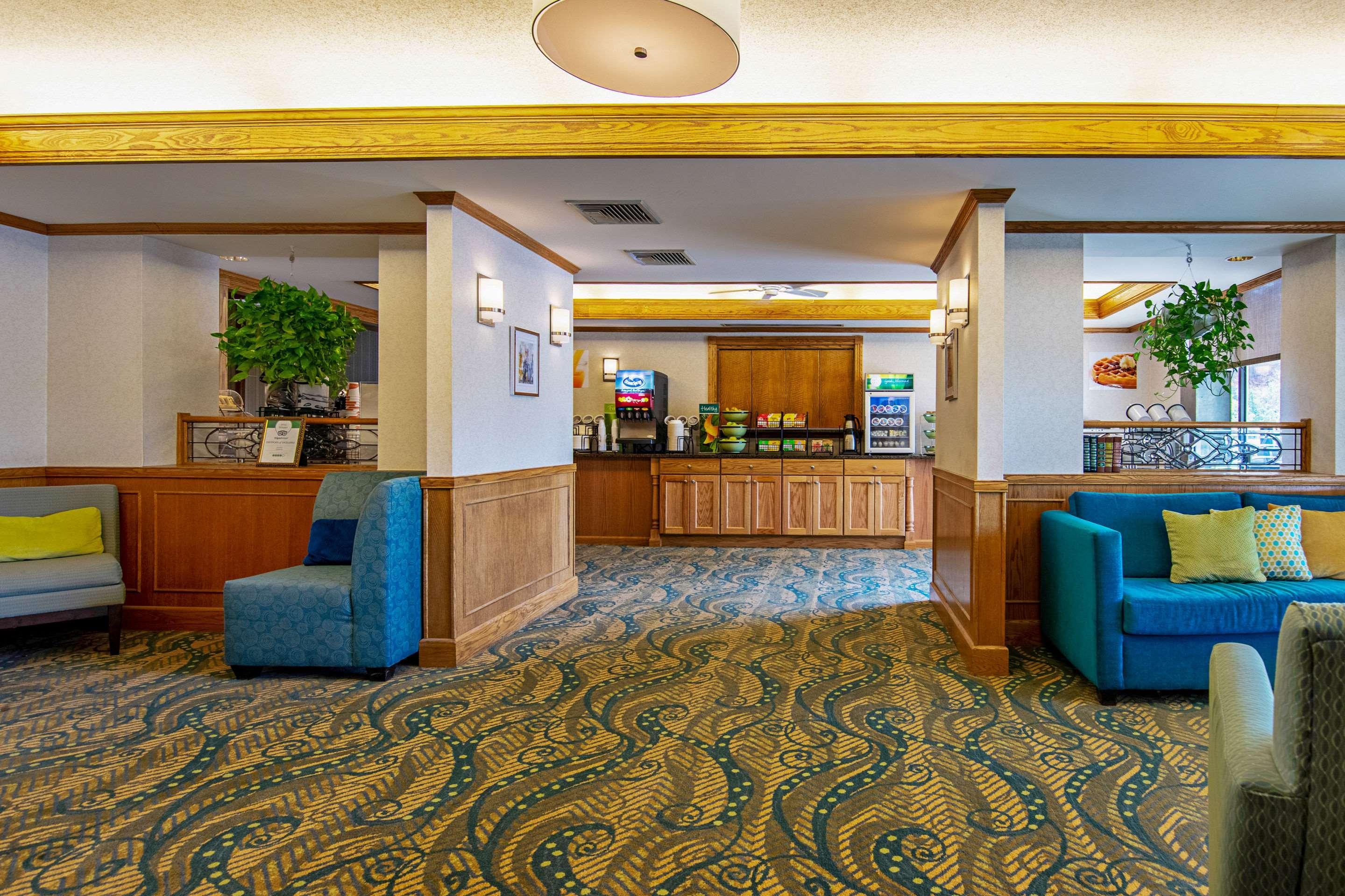 פורטסמות' Quality Inn מראה חיצוני תמונה