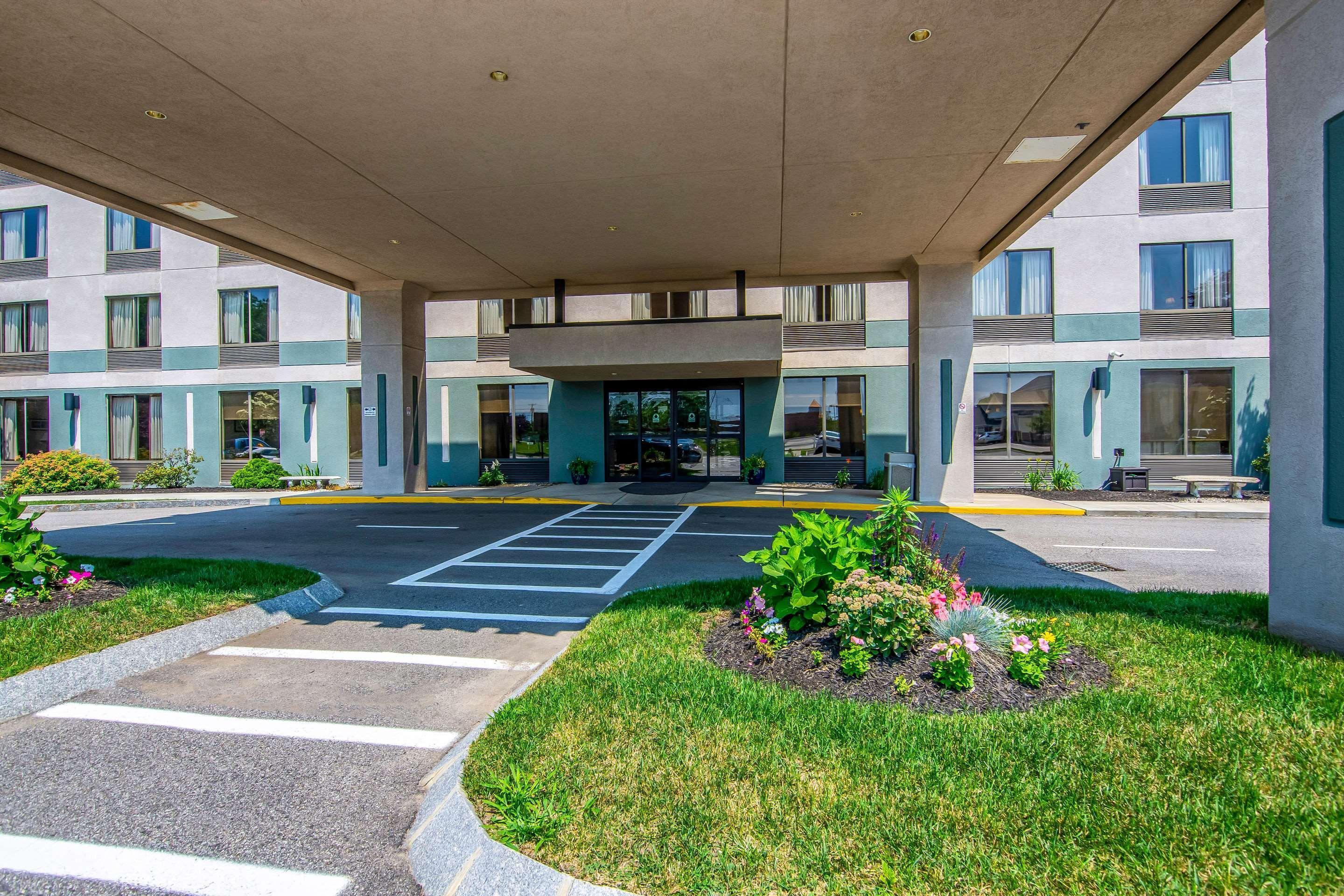 פורטסמות' Quality Inn מראה חיצוני תמונה