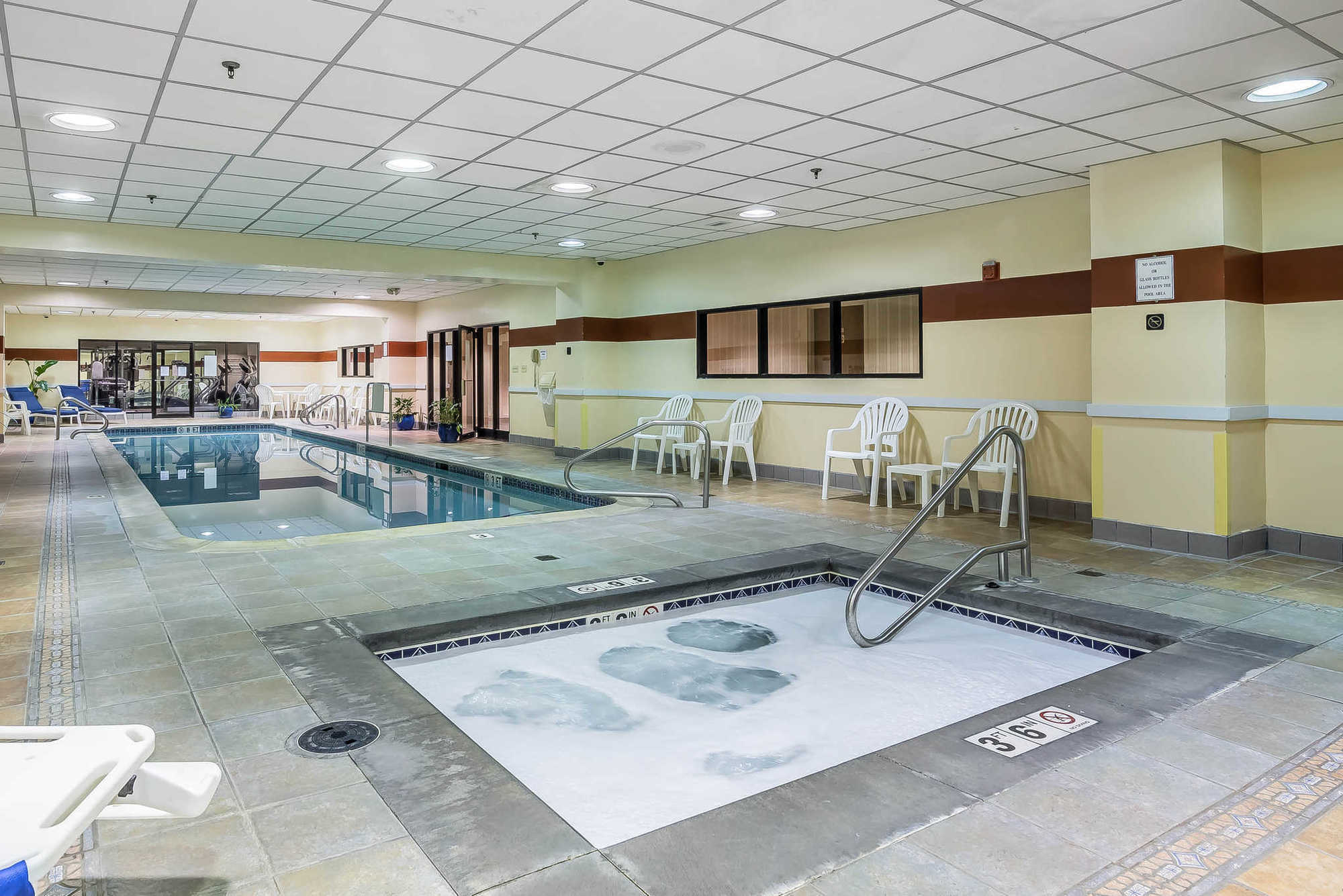 פורטסמות' Quality Inn מתקנים תמונה